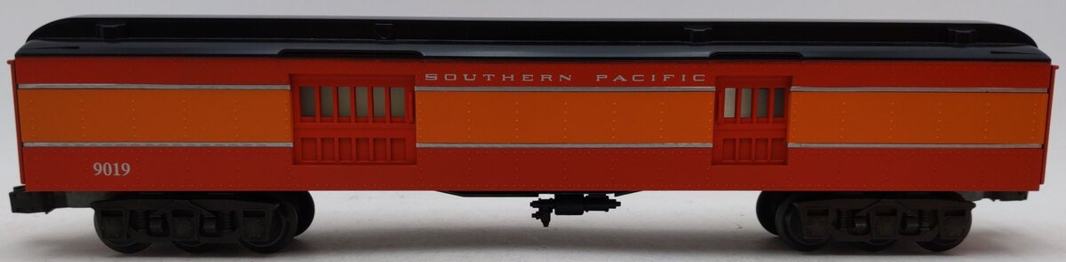 Lionel 6-19019 O Gauge Southern Pacific Madison Heavyweight Baggage Car EX/Box