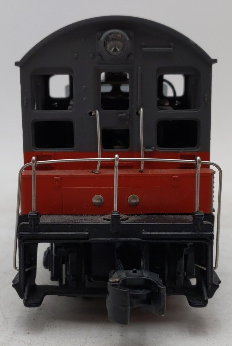Lionel 6-18503 O Gauge Southern Pacific Diesel Switcher #8503 EX/Box