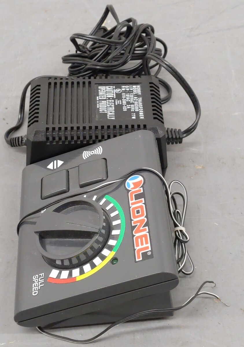 Lionel 6-12885 O Gauge 40W 3-Amp Power and Control System EX/Box