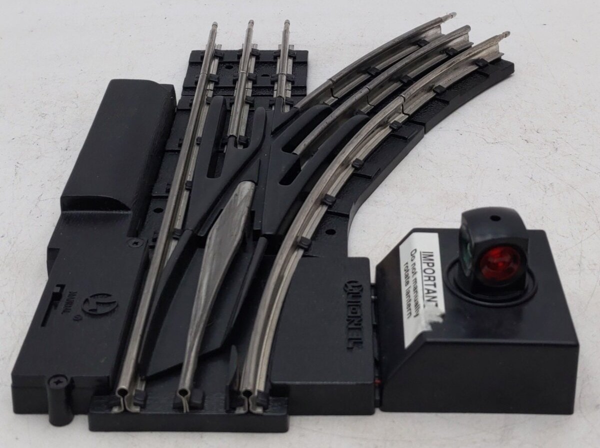 Lionel 6-23011 O31 Right Hand Remote Control Switch Turnout VG/Box