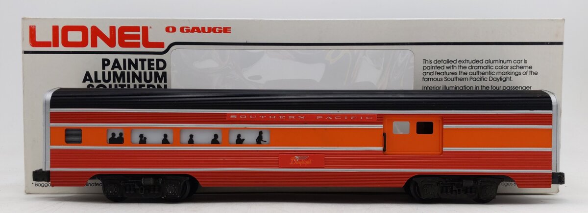 Lionel 6-9590 O Gauge Southern Pacific Daylight Illuminated Aluminum Combo Car EX/Box