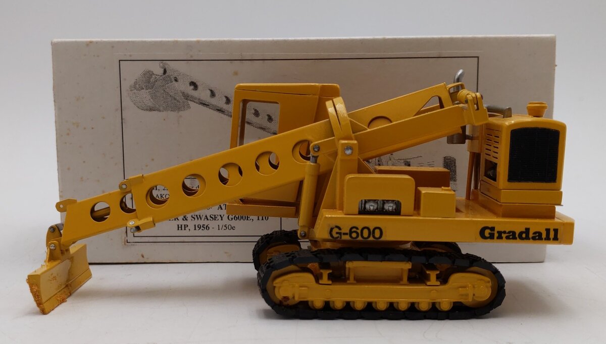 EMD 1:50 Scale Diecast W&S Gradall G600 Truck Bucket VG