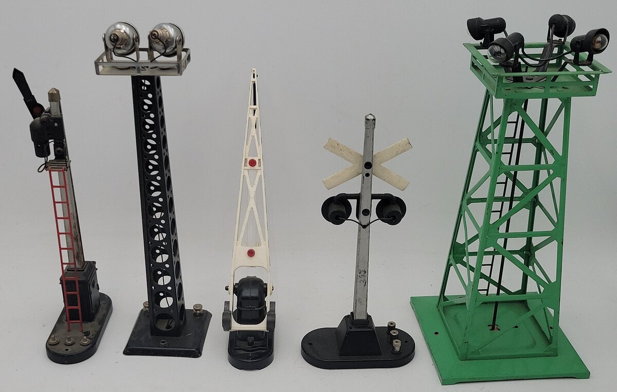 Marx & Lionel O Gauge Assorted Accessories #395,416A,151,154,252 [5] VG
