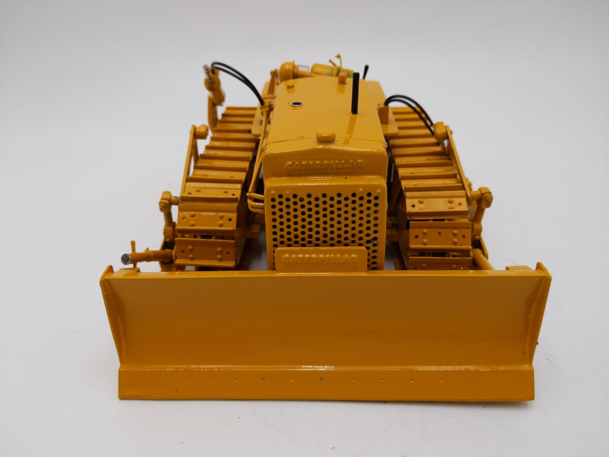 CCM 1:16 Diecast CAT D4 Crawler Tractor Custom for Gilson Riecke VG