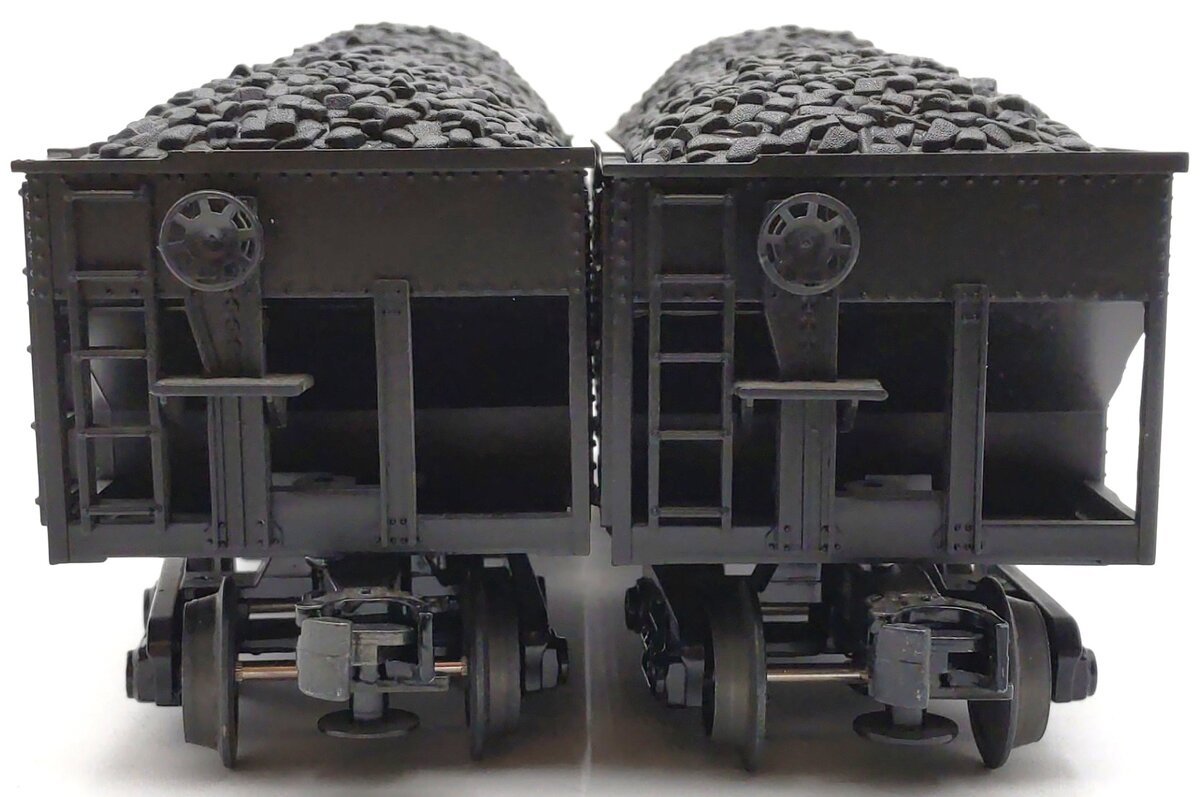 MTH 30-7535 O Gauge Norfolk & Western 4-Bay Hoppers w/Coal Loads 2-Car Set LN