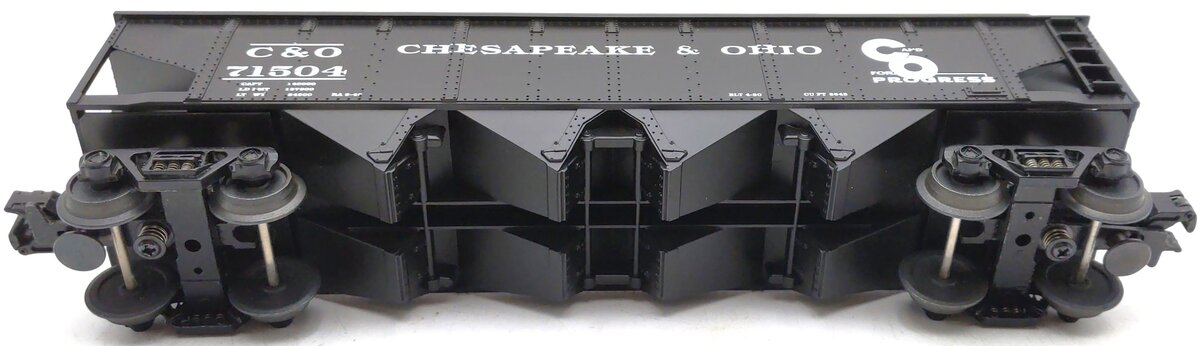 MTH 30-7520 O Gauge Chesapeake & Ohio Quad Hopper w/ Coal Load #71504 LN