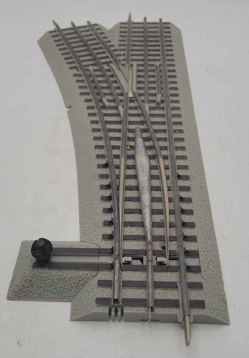 Lionel 6-12057 O O60 FasTrack Left Hand Remote Switch Turnout VG/Box