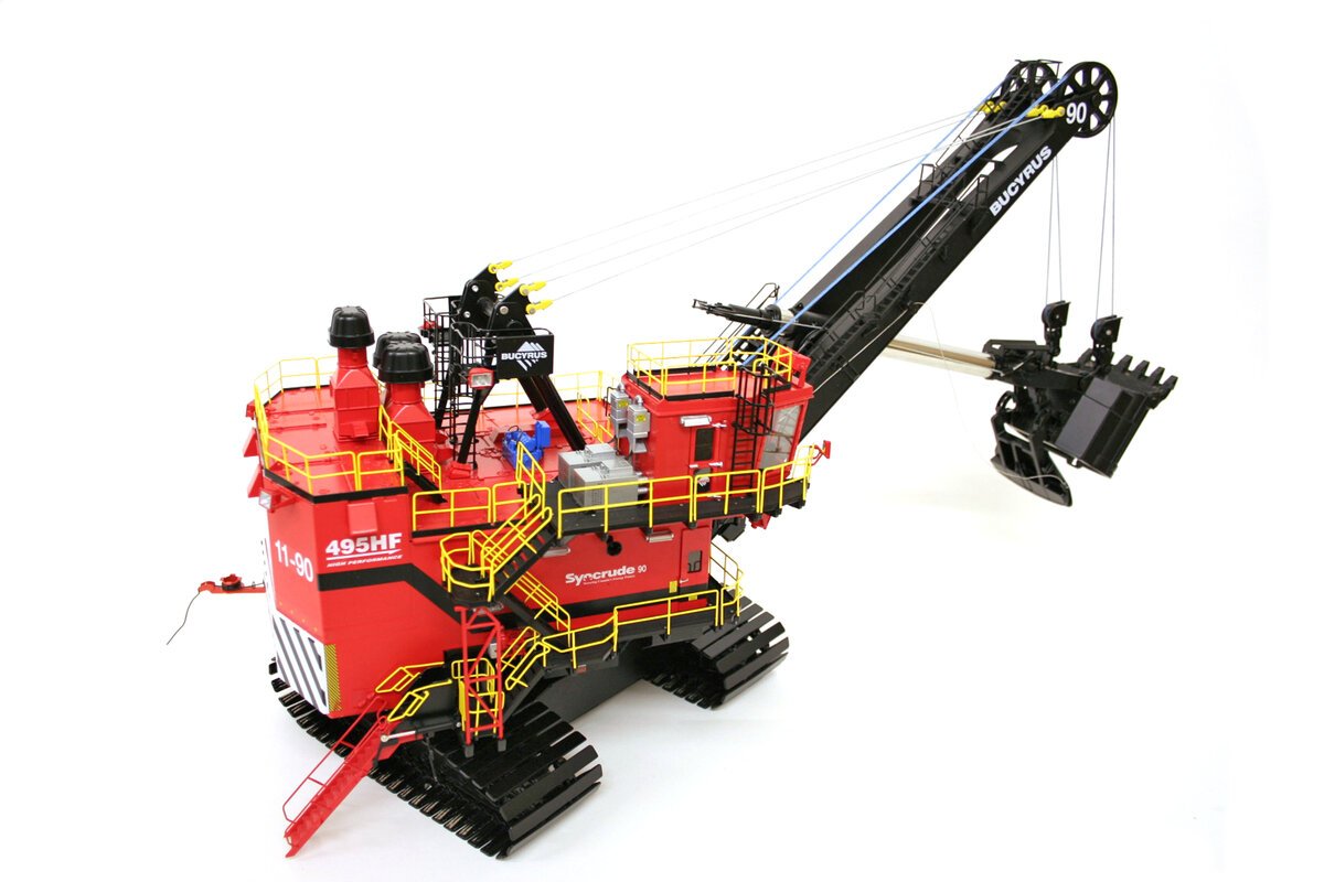 Bucyrus TWH011 1:50 Scale Syncrude 495HF Mining Shovel LN/Box
