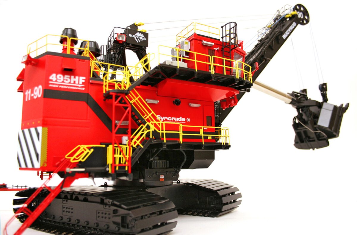 Bucyrus TWH011 1:50 Scale Syncrude 495HF Mining Shovel LN/Box
