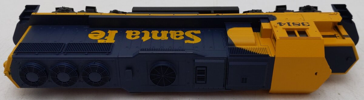 Athearn 4631 HO Santa Fe GP-50 Powered Diesel Locomotive #3814 EX/Box