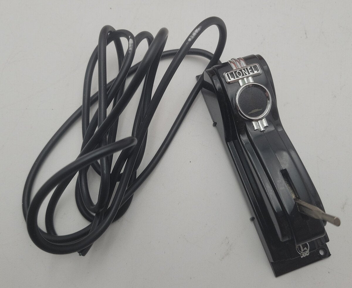 Lionel 6-12066 O Gauge O48 Right Hand Remote-Control 30° FasTrack Switch Turnout EX/Box