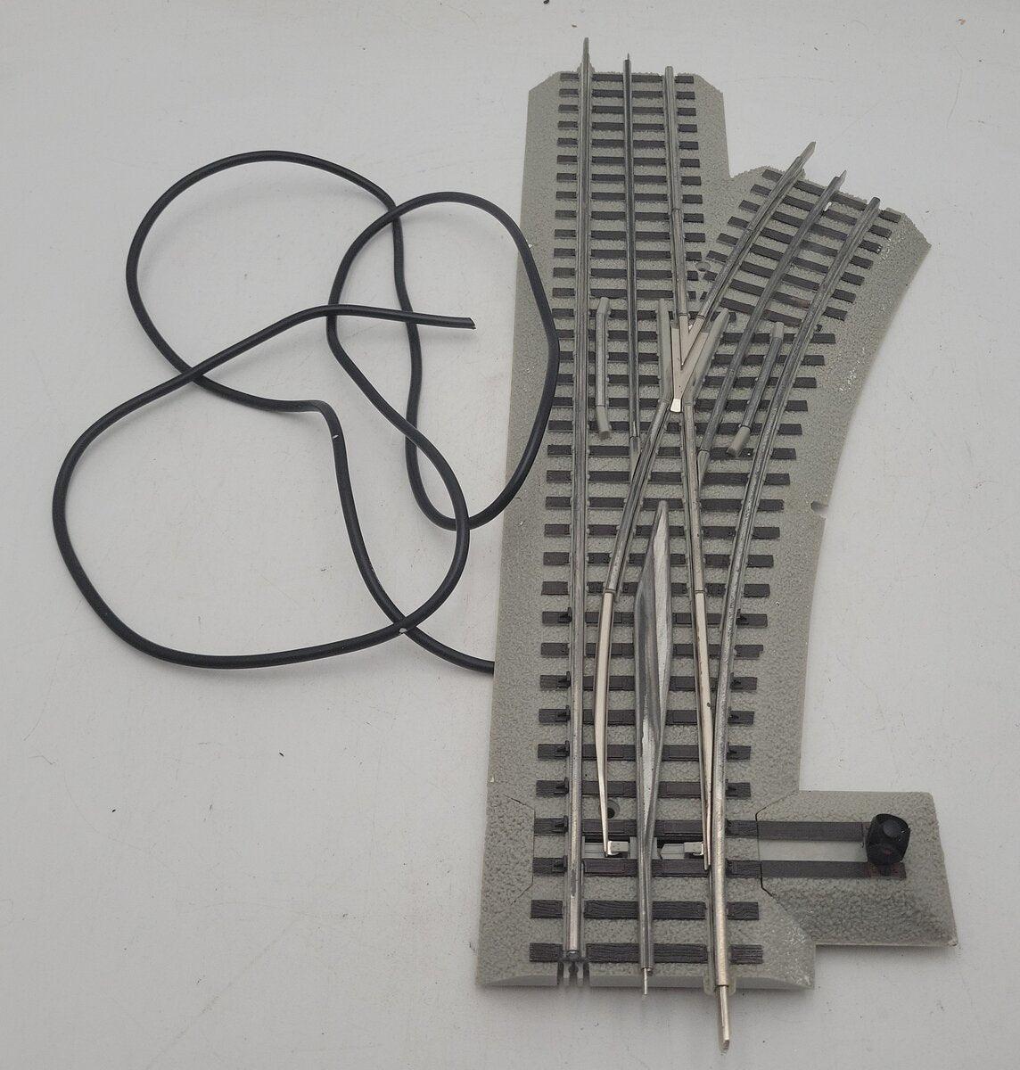 Lionel 6-12066 O Gauge O48 Right Hand Remote-Control 30° FasTrack Switch Turnout EX/Box