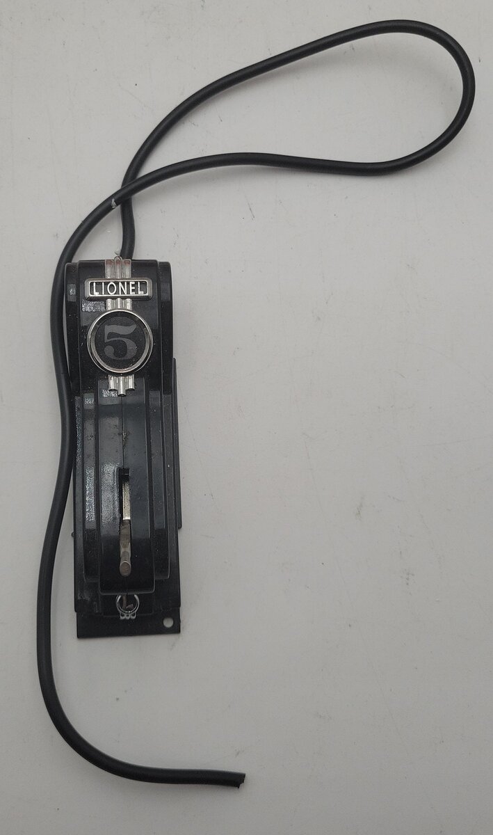 Lionel 6-12058 O O60 FasTrack Right Hand Remote Control Switch Turnout EX/Box