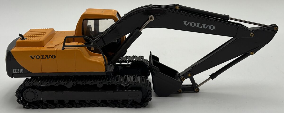 Miki Toy 1:40 Volvo EC210 Excavator EX
