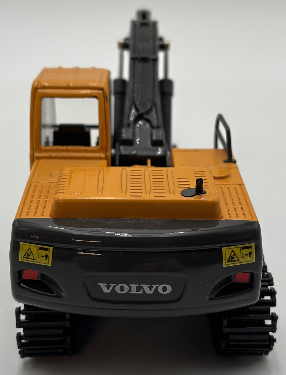 Miki Toy 1:40 Volvo EC210 Excavator EX