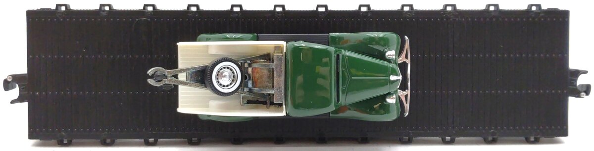 Lionel 6-17538 O Gauge New York Central Flatcar w/Castrol Ford Tow Truck LN/Box