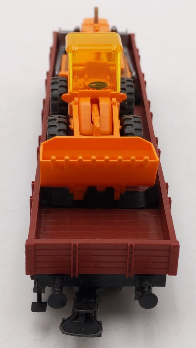 Marklin 4474 HO Scale Flatcar w/ 2 Tractors EX/Box