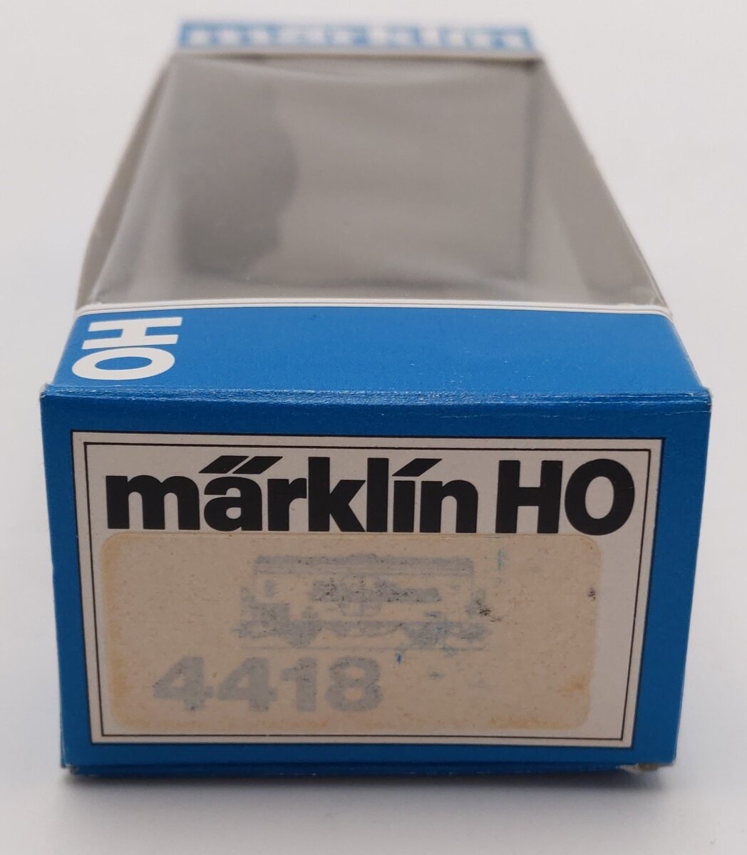 Marklin 4415-86033 HO Scale Cinzano "The Bianco" Reefer Car EX