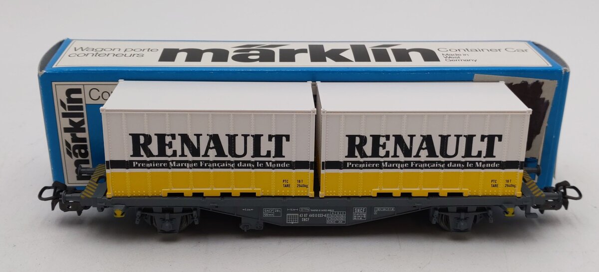 Marklin 4767 HO Flatcar w/Renault Containers EX/Box