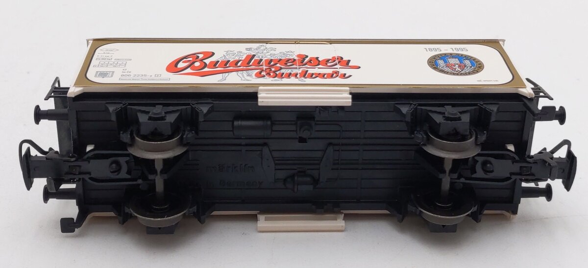Marklin 4422 HO Scale Budweiser Budvar Beer Car LN/Box