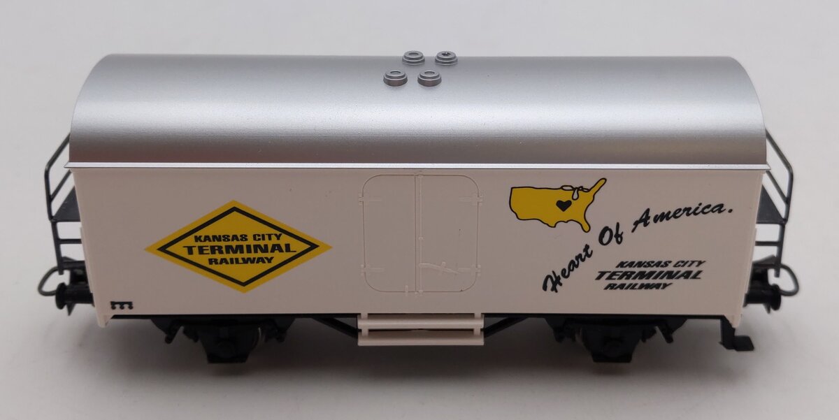 Marklin 4415 HO Scale Kansas City Terminal Heart of America Reefer Car EX/Box