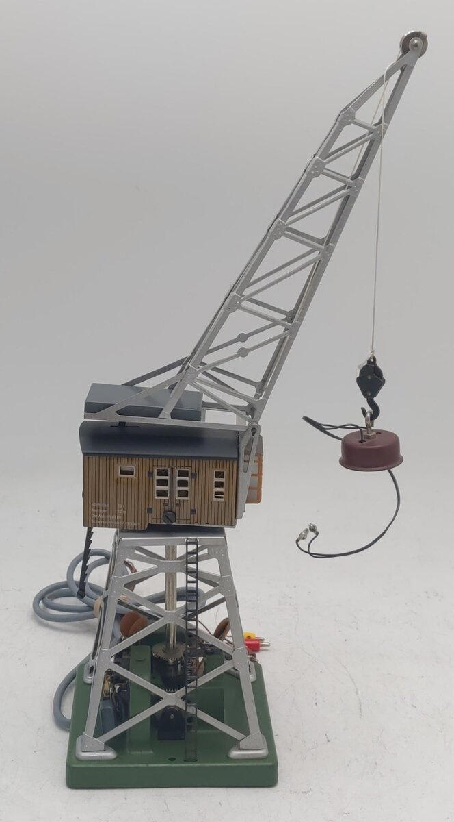 Marklin 7051 HO Scale Remote Controlled Gantry Crane LN/Box