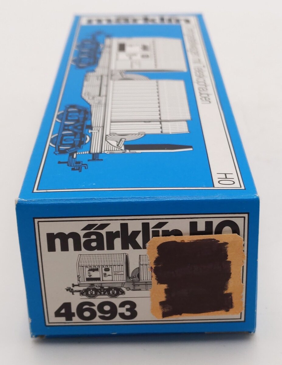 Marklin 4693 HO Scale Telescoping Freight Car LN/Box