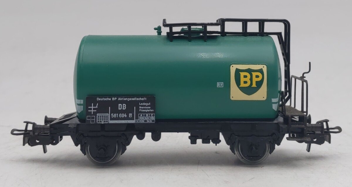 Marklin 4644 HO Scale BP Tank Car LN/Box
