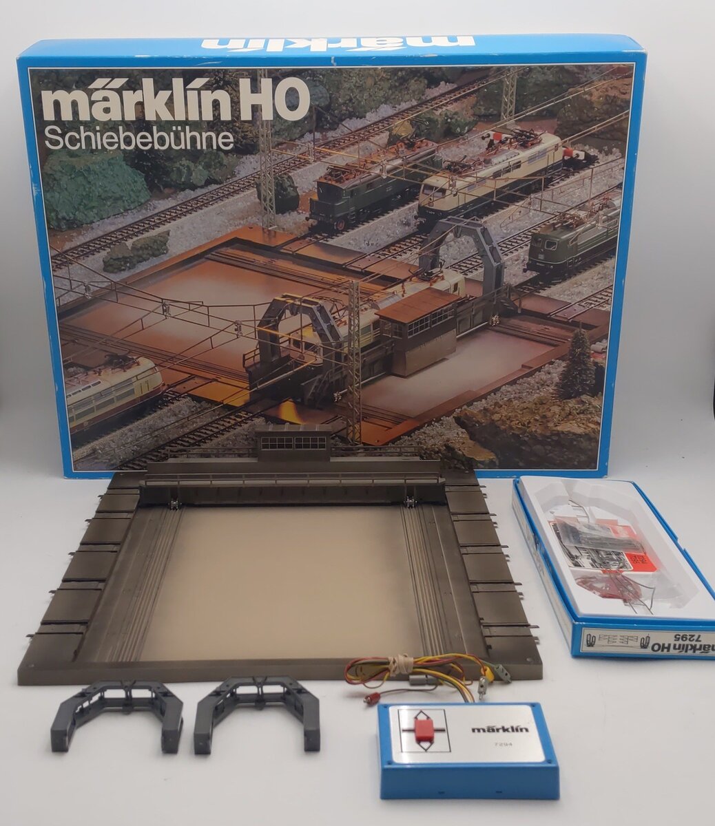 Marklin 7294 HO Scale Remote Control Transfer Table EX/Box