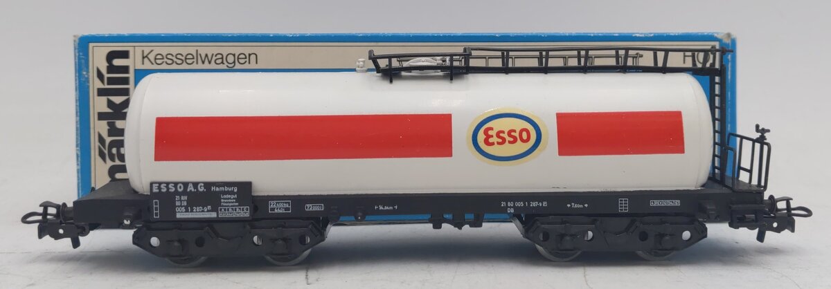 Marklin 4650 HO Scale ESSO Tank Car EX/Box
