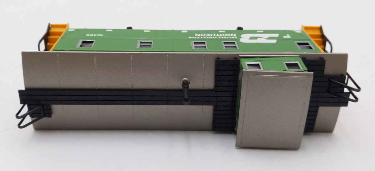 Marklin 4775 HO Scale Burlington Northern Caboose #10469 EX/Box