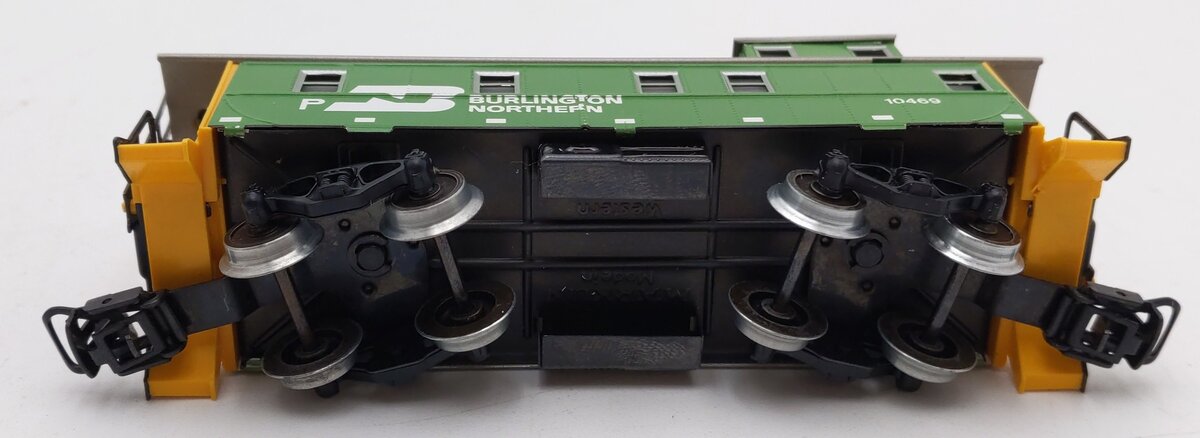 Marklin 4775 HO Scale Burlington Northern Caboose #10469 EX/Box