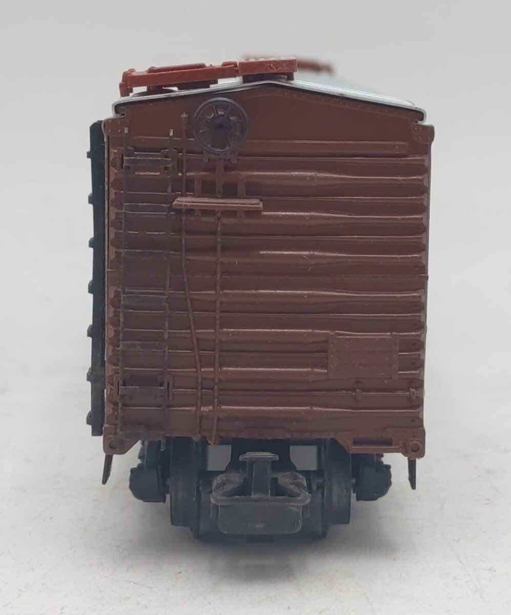 Marklin 4573 HO Scale New Haven Boxcar #39852 LN/Box