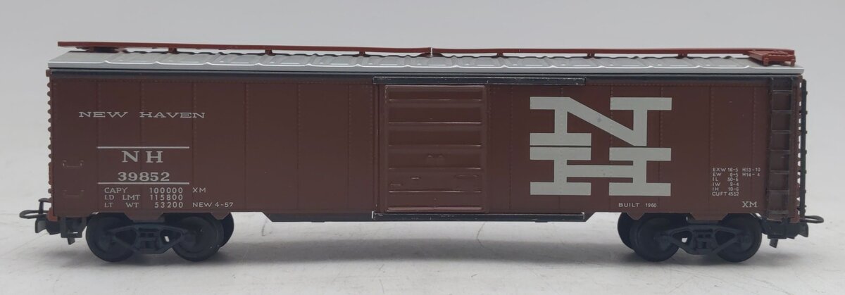 Marklin 4573 HO Scale New Haven Boxcar #39852 LN/Box