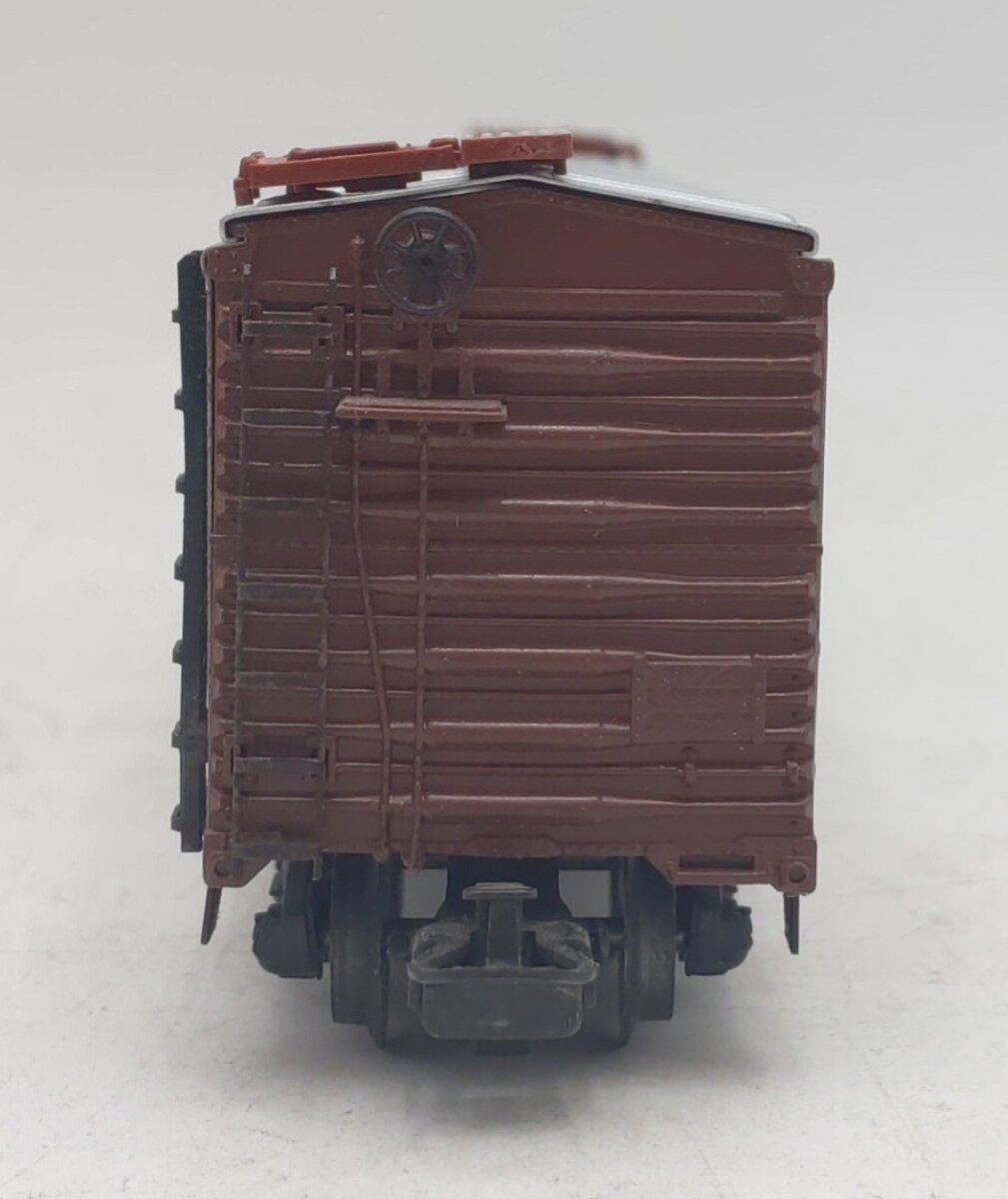 Marklin 4573 HO Scale New Haven Boxcar #39852 LN/Box