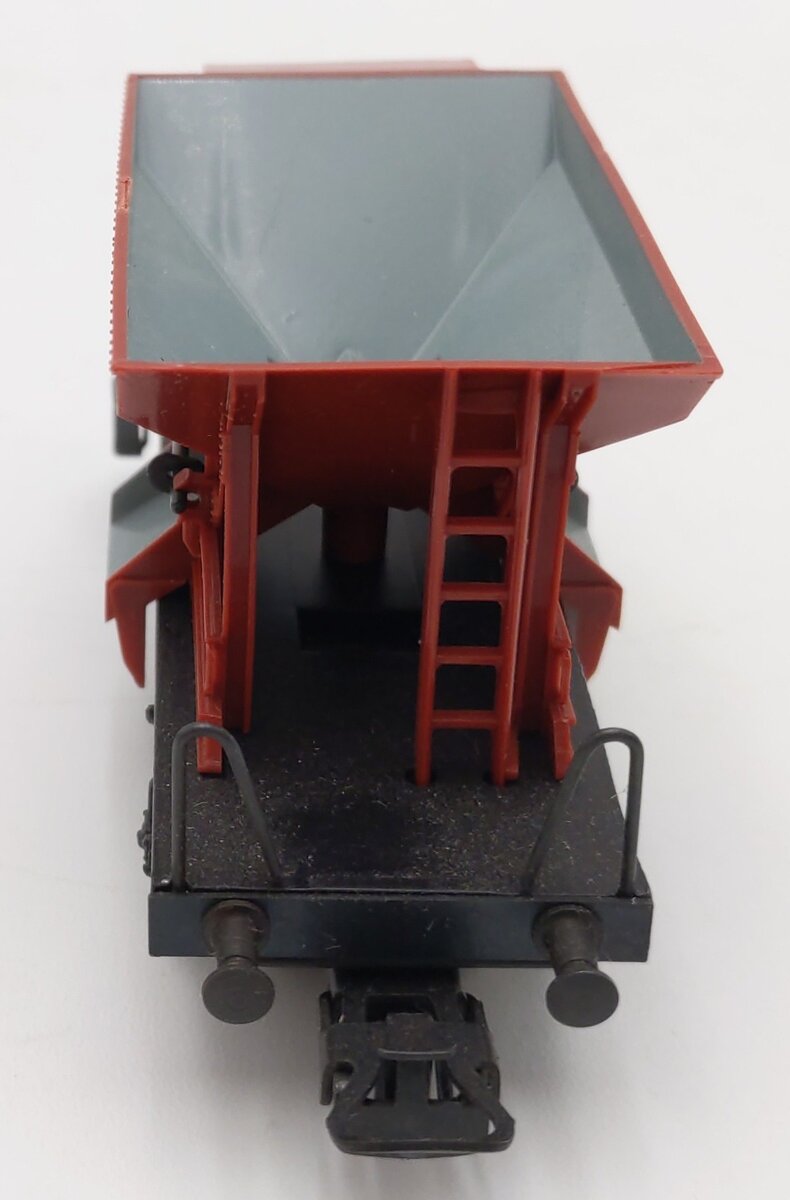 Marklin 4610 HO Scale DB Hopper Wagon Ballast Car LN/Box
