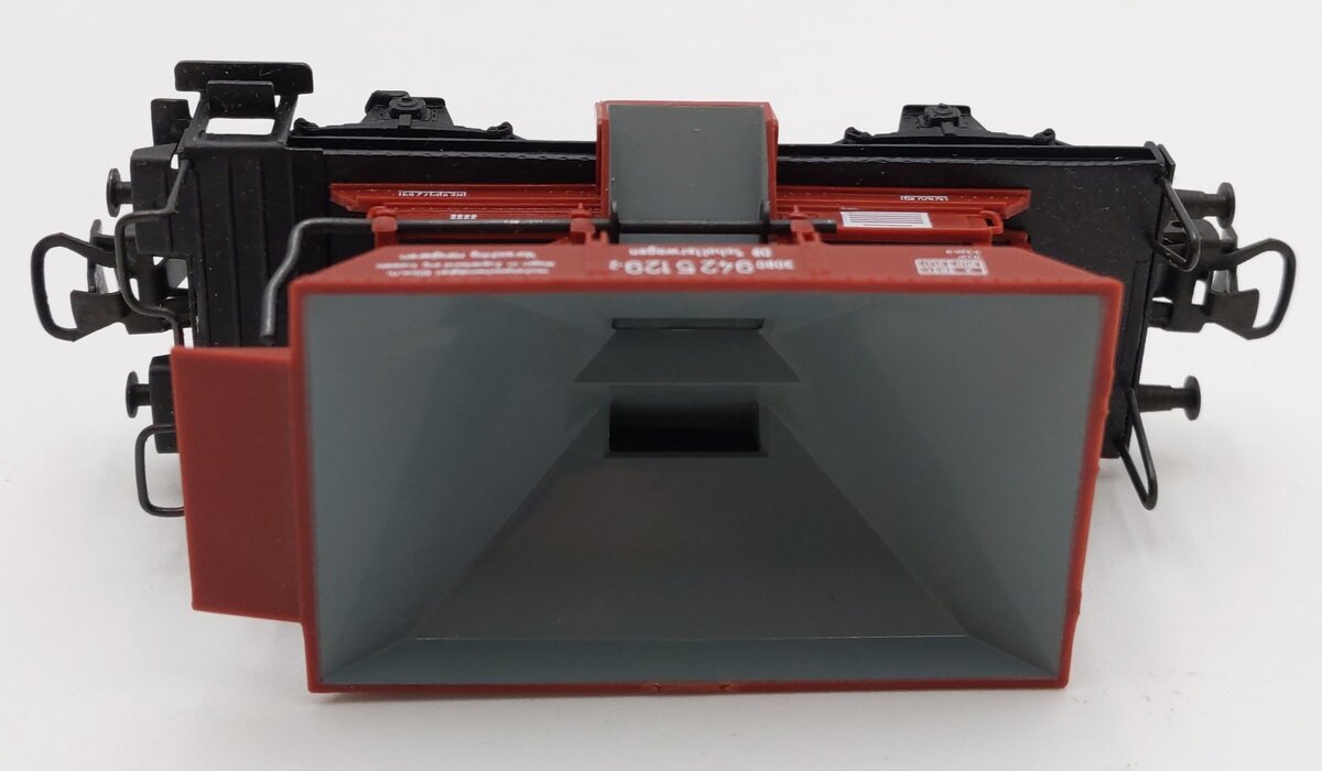 Marklin 4610 HO Scale DB Hopper Wagon Ballast Car LN/Box