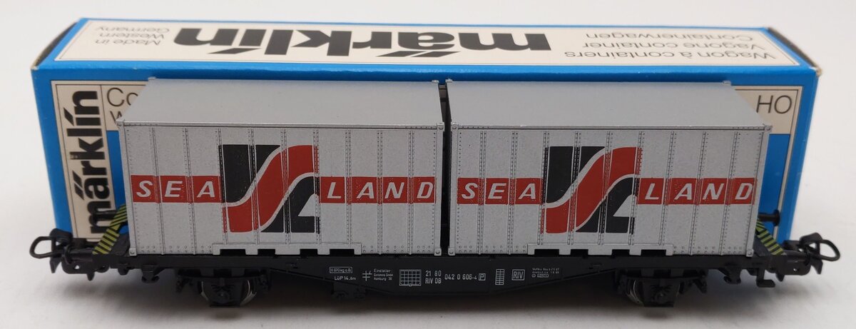 Marklin 4668 HO Scale DB Flatcar w/2 Sea Land Containers LN/Box