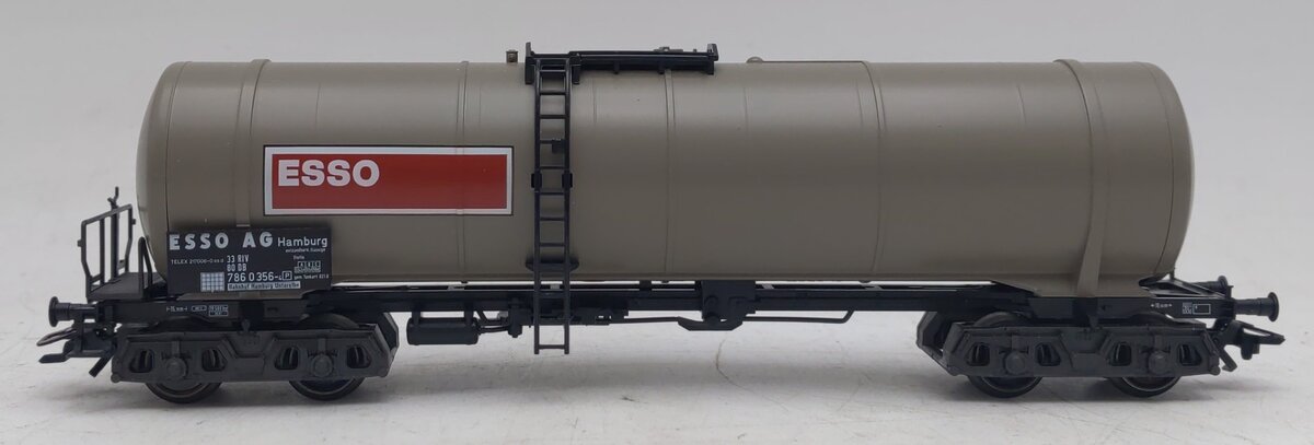 Marklin 4754 4 Axle Esso Tank Car LN/Box