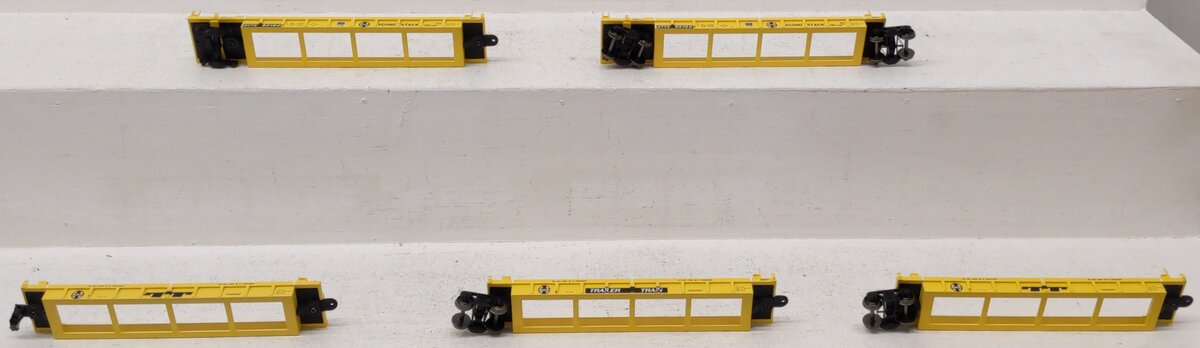 InterMountain 47304 HO Santa Fe Trailer-Train Thrall 5-Unit Well Car Set VG/Box