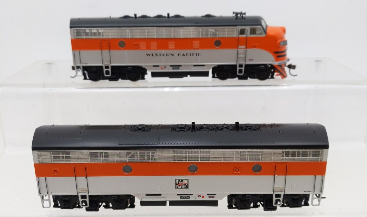 Athearn G1612 HO Western Pacific F-7AB Ph1 Diesel Locomotives #920-D/#920-C EX/Box