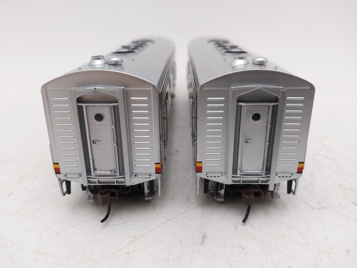Athearn G1515 Genesis HO Scale Santa Fe F-7 BB Diesel Locomotive Set EX