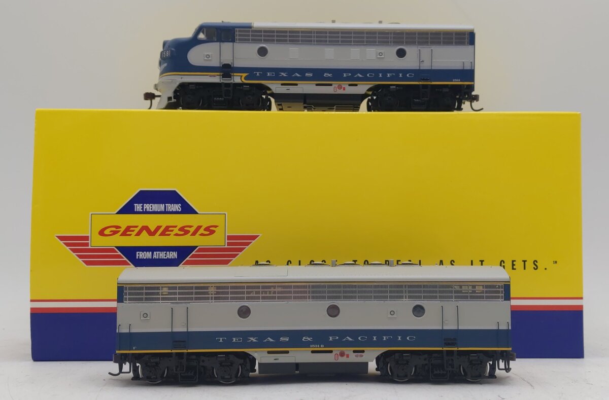 Athearn G1720 HO Scale Texas & Pacific F-7A /F-7B Diesel Loco Set #1581/1531-B LN/Box