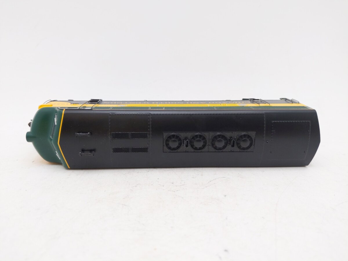 Athearn G2014 HO C&NW F-3A Phase II Diesel Locomotive #4057-C w/ DCC EX/Box