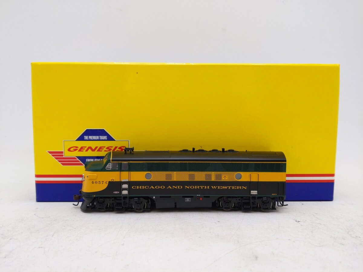 Athearn G2014 HO C&NW F-3A Phase II Diesel Locomotive #4057-C w/ DCC EX/Box