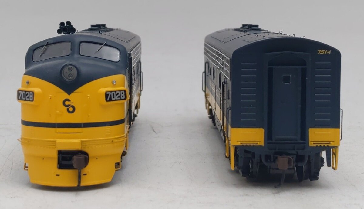 Athearn G22004 HO Scale Chesapeake & Ohio EMD F7 AB Diesel Set LN/Box