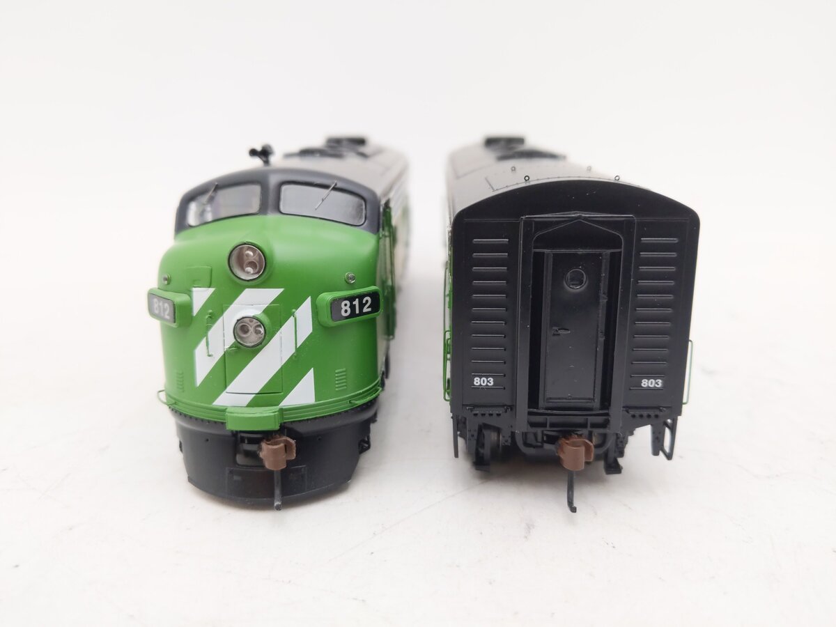 Athearn G22027 HO Burlington Northern F-9AB Phase I Freight Diesel Set #812, 803 EX/Box