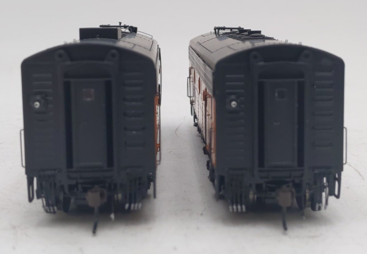 Athearn G22304 HO Milwaukee F7A-F7B Diesel Locomotive w/ DCC & Sound #70C/#68B LN/Box