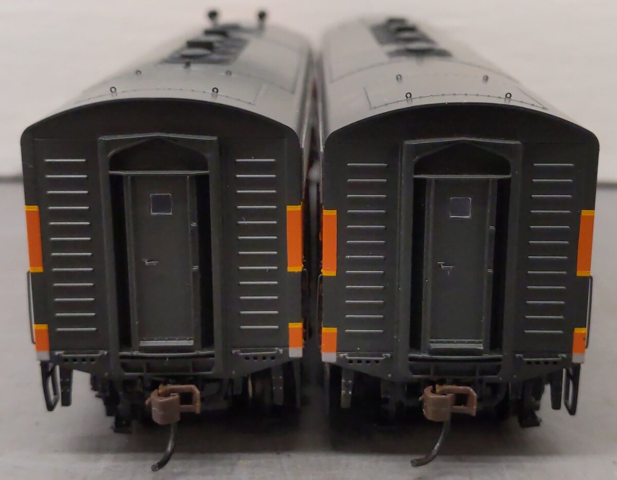 Athearn G1604 HO Scale Great Northern F7A-F7B Diesel Locomotive Set #452A & 452B EX/Box
