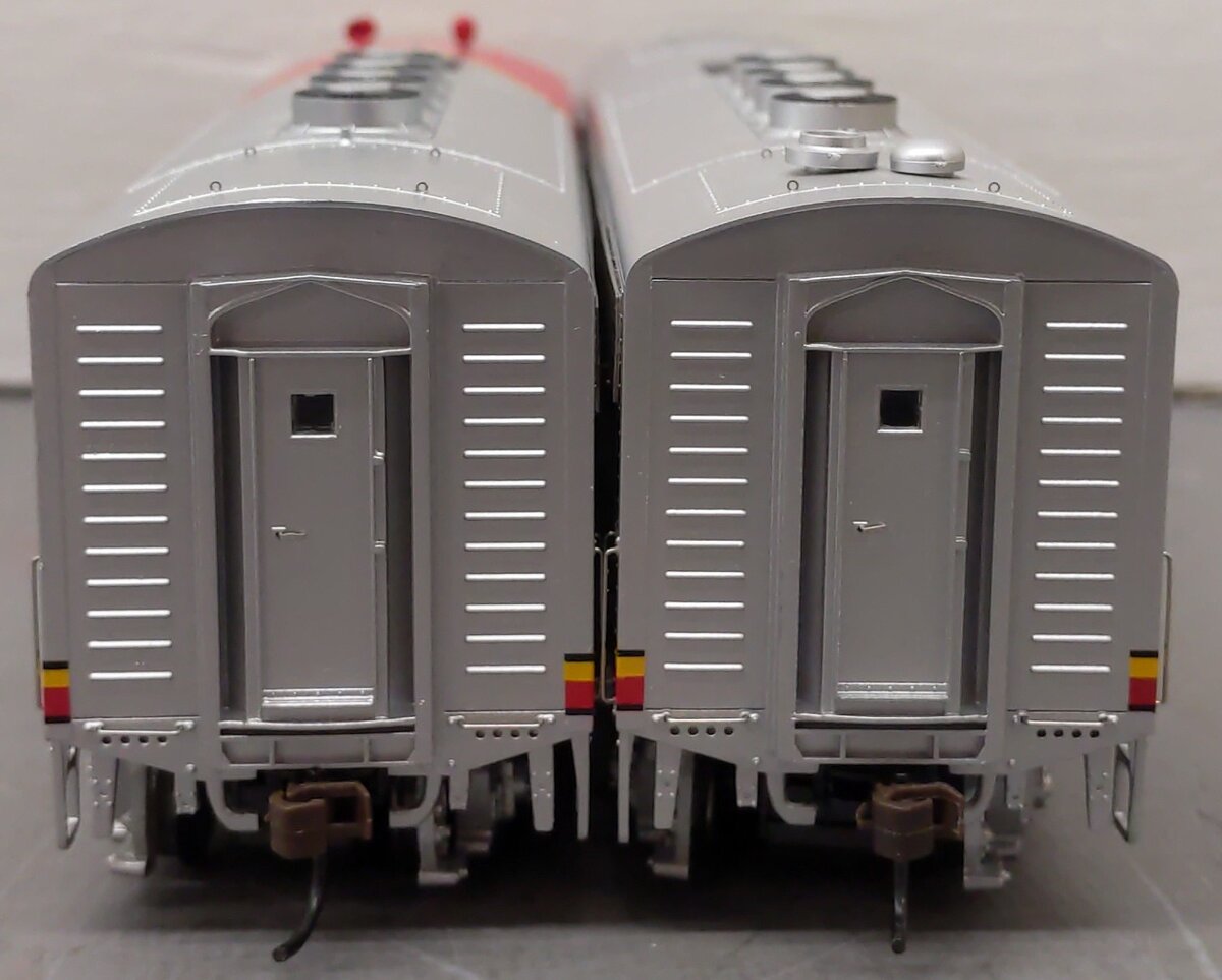 Athearn G2607 HO Santa Fe F-3 AB Diesel Set #21C & #21B EX/Box